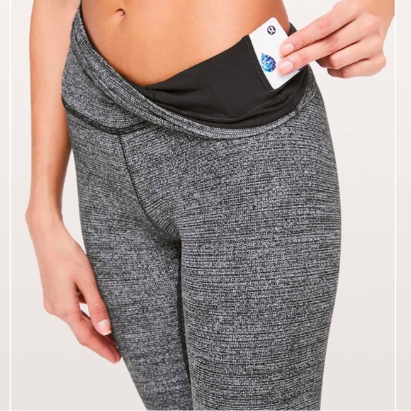 Lululemon Still Mind Tights 28” Interlink Ice Grey Black - Picture 2 of 5